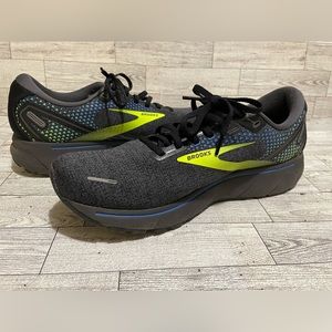 Men’s size 12 Brooks Ghost 14 Black/blue nightlife